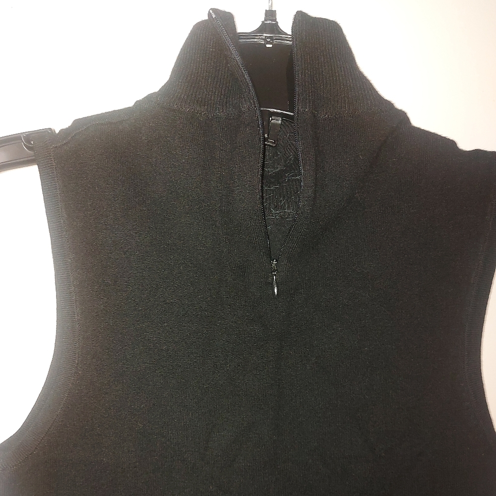 Sleeveles turtleneck - Picture 3 of 6